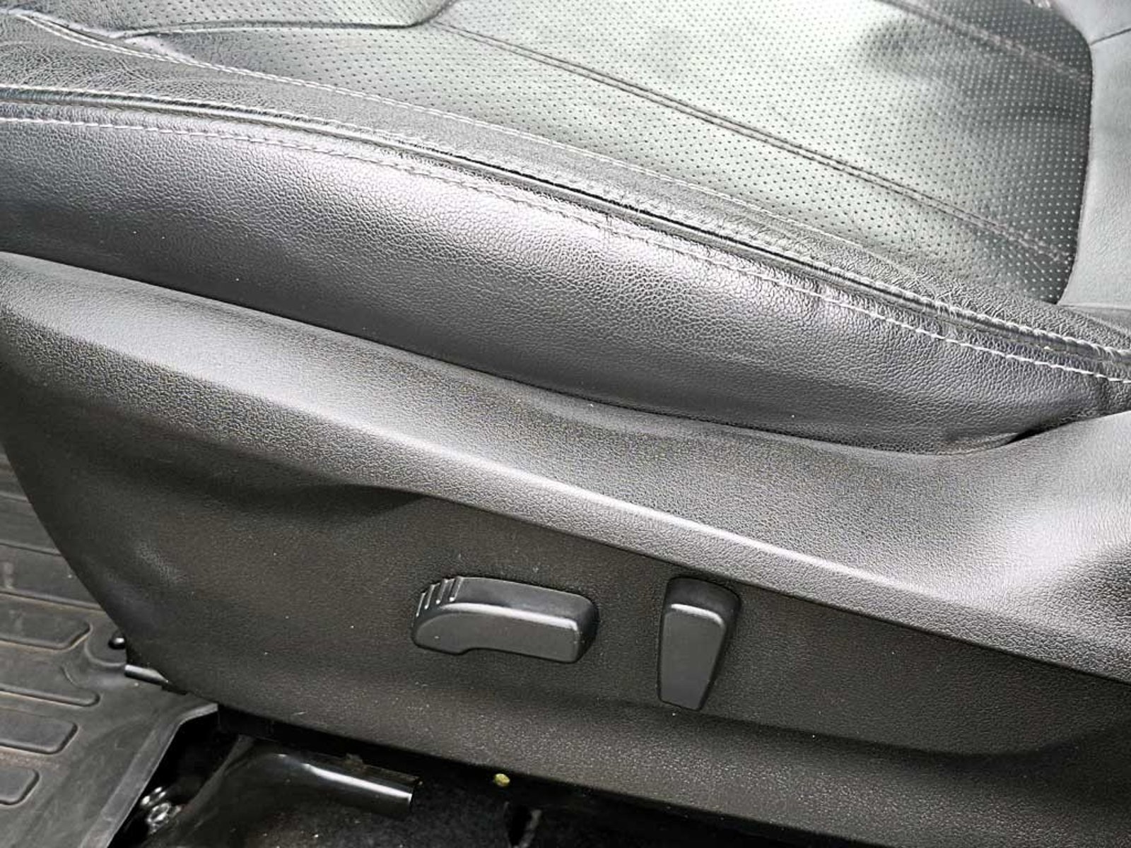 SUBARU FORESTER (IN) 2.5 AWD LIMITED ES AT 4X4 2020 - Imagen 12 de 20