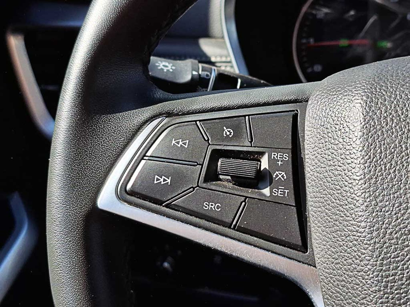 JAC JS8 1.5 LUXURY SE DCT AT 2024 - Imagen 16 de 20