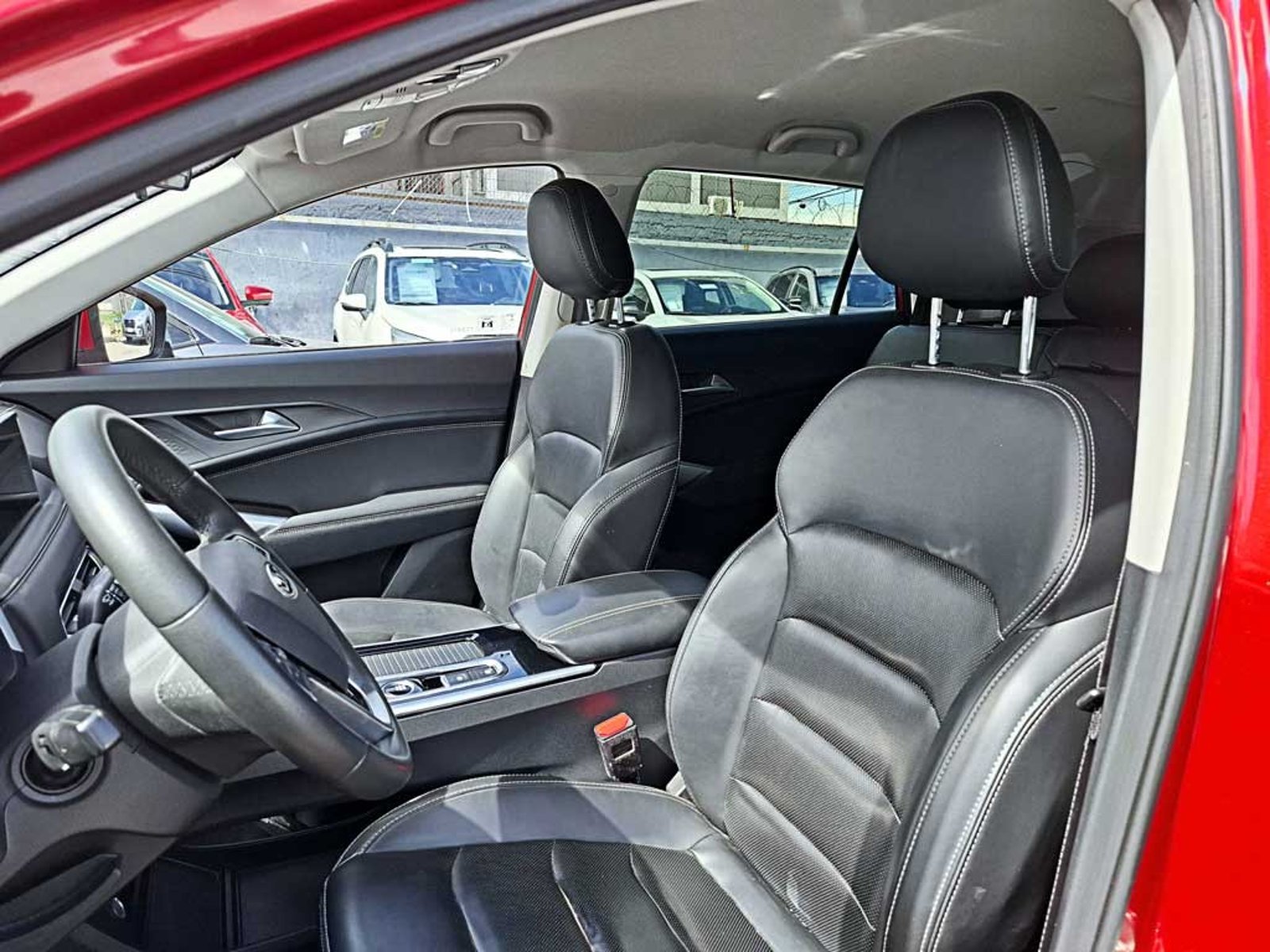 JAC JS8 1.5 LUXURY SE DCT AT 2024 - Imagen 15 de 20