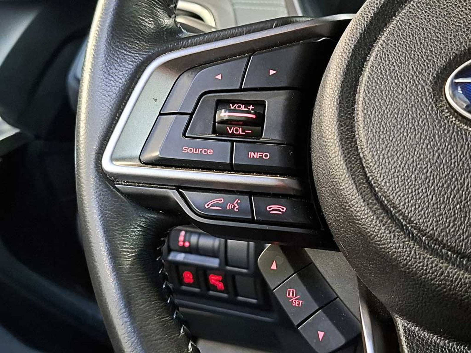SUBARU IMPREZA (IN) 2.0 LIMITED NAV AT 4X4 2018 - Imagen 18 de 20