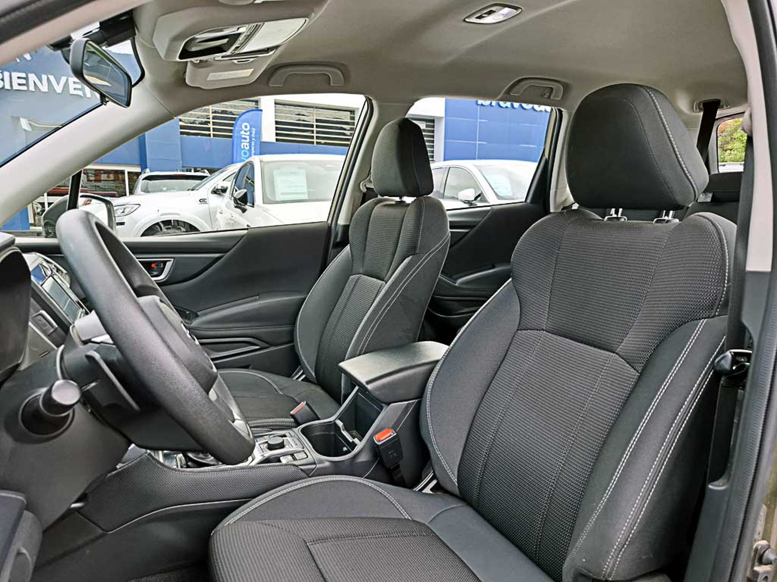 Subaru FORESTER 2.0 X AT 4X4 2024 - Imagen 16 de 20