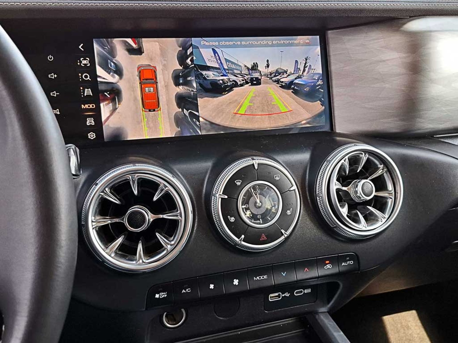 Great Wall TANK 300 2.0 T AT 4X4 2024 - Imagen 19 de 20