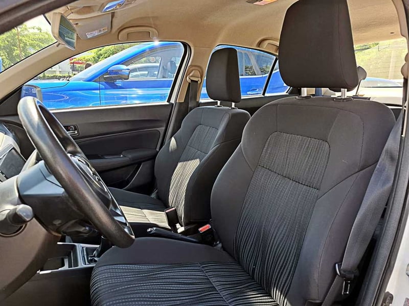 Suzuki DZIRE 1.2 GL MT 2024 - Imagen 15 de 19