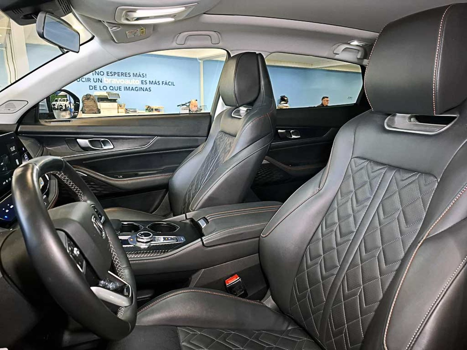 CHANGAN UNI-K 2.0 T LUXURY AT 2024 - Imagen 13 de 20