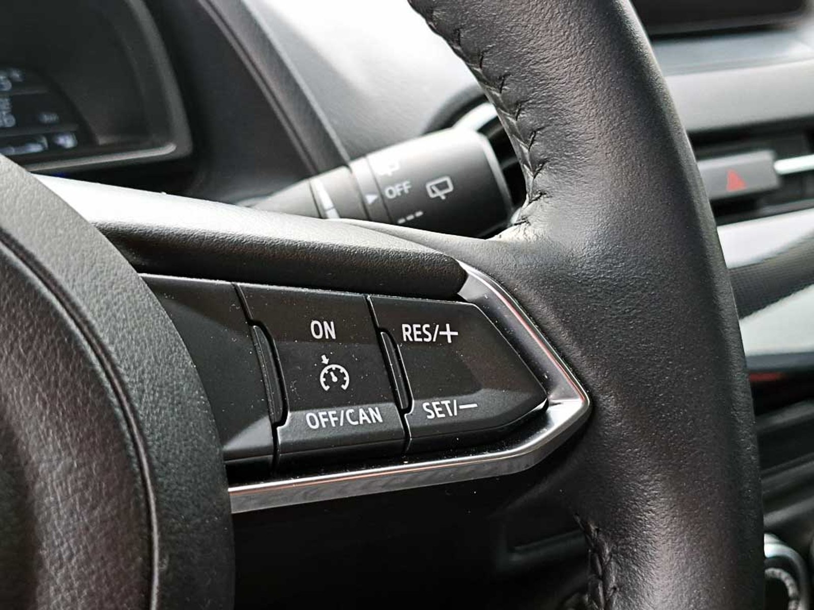 Mazda CX-3 2.0 CORE AT 2024 - Imagen 18 de 20