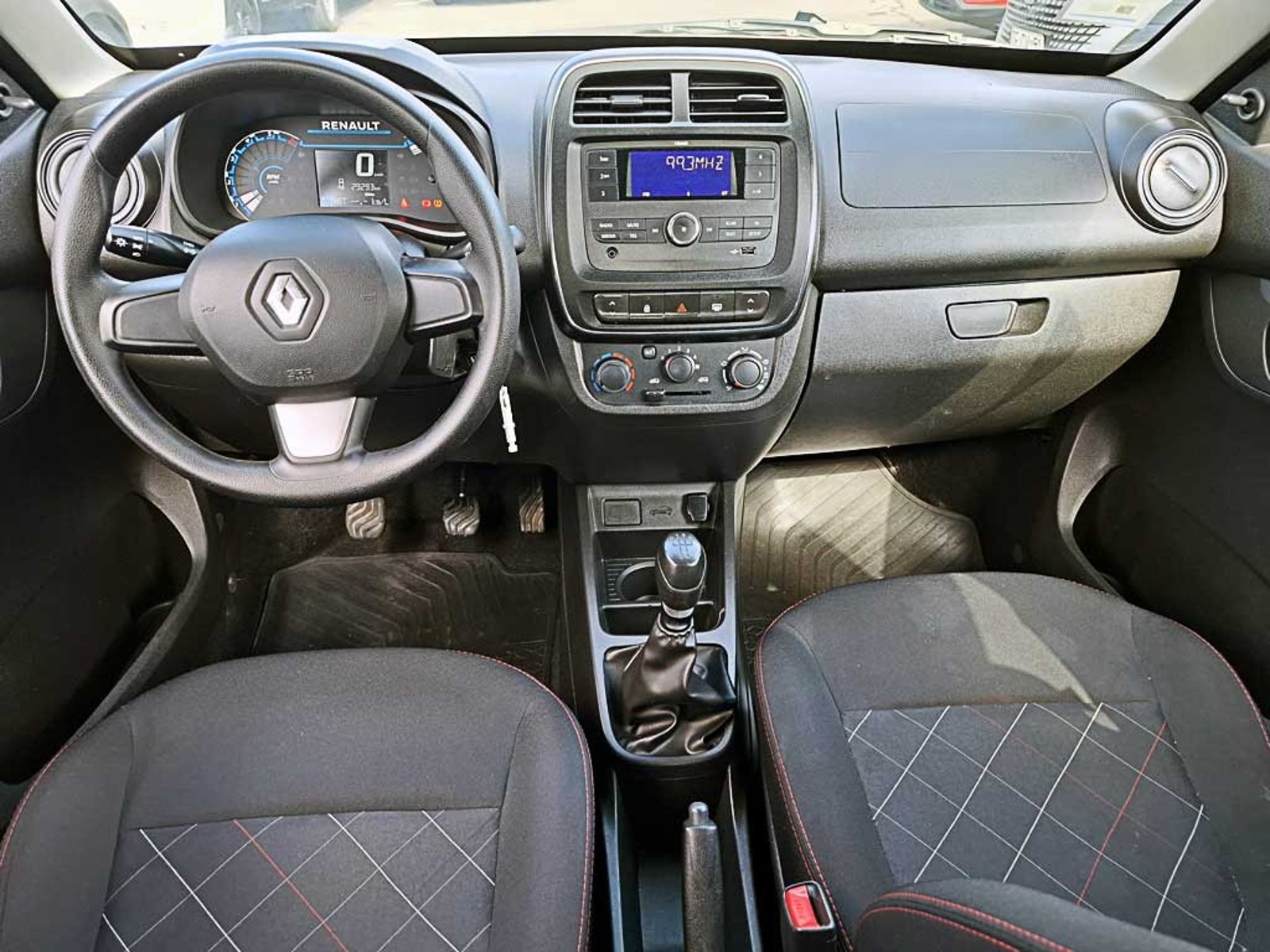 RENAULT KWID (IN) 1.0 HB INTENS MT 2024 - Imagen 13 de 18