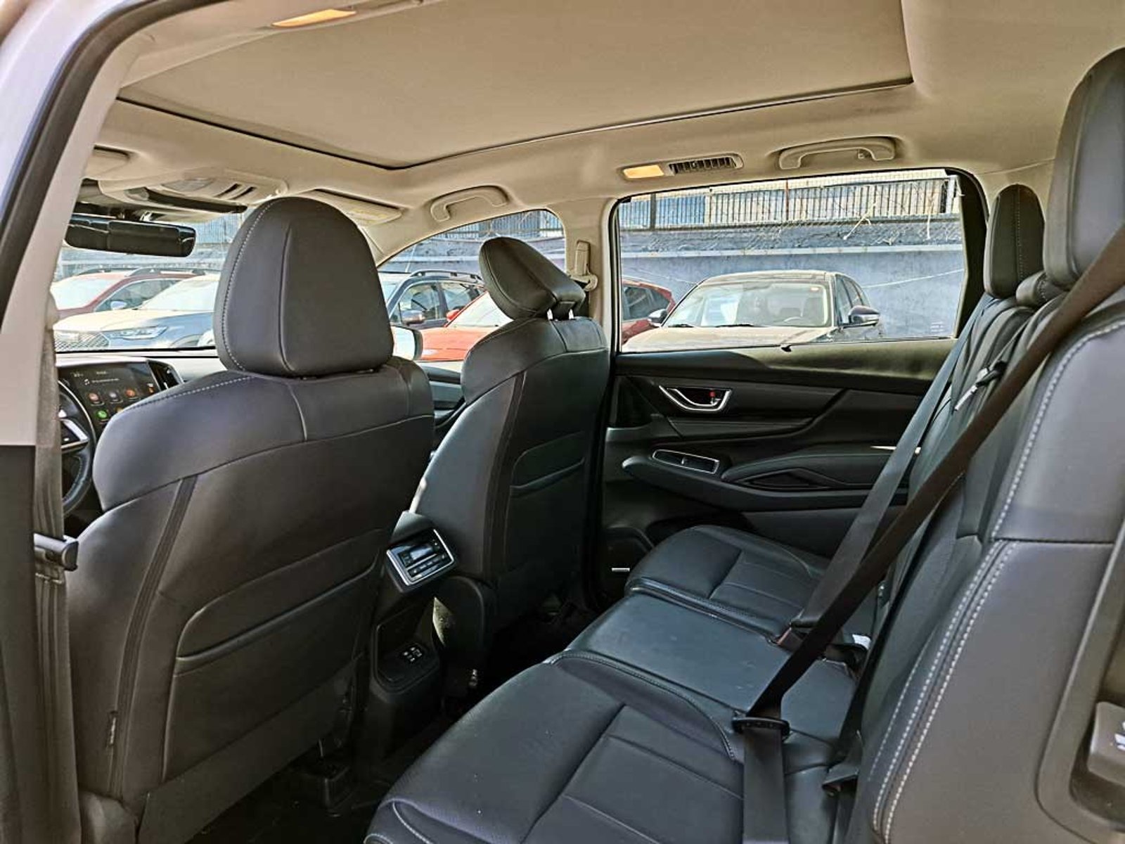 Subaru EVOLTIS 2.4 T LIMITED GARDX AT 4X4 2024 - Imagen 17 de 20