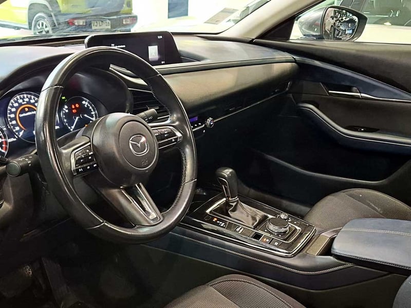 Mazda CX-30 2.0 CORE AT 2024 - Imagen 11 de 20