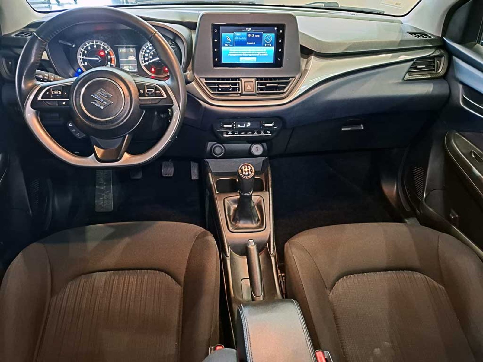 SUZUKI BALENO (IN) 1.5 GLS MT 2024 - Imagen 14 de 20