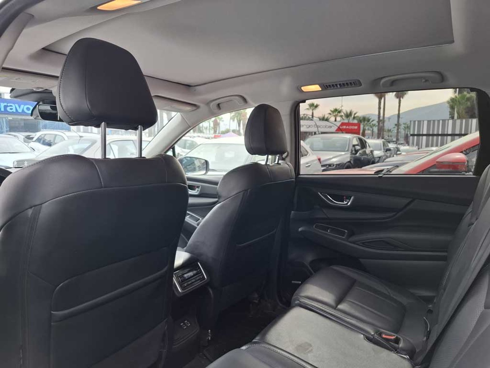Subaru EVOLTIS 2.4 T LIMITED GARDX AT 4X4 2024 - Imagen 16 de 20
