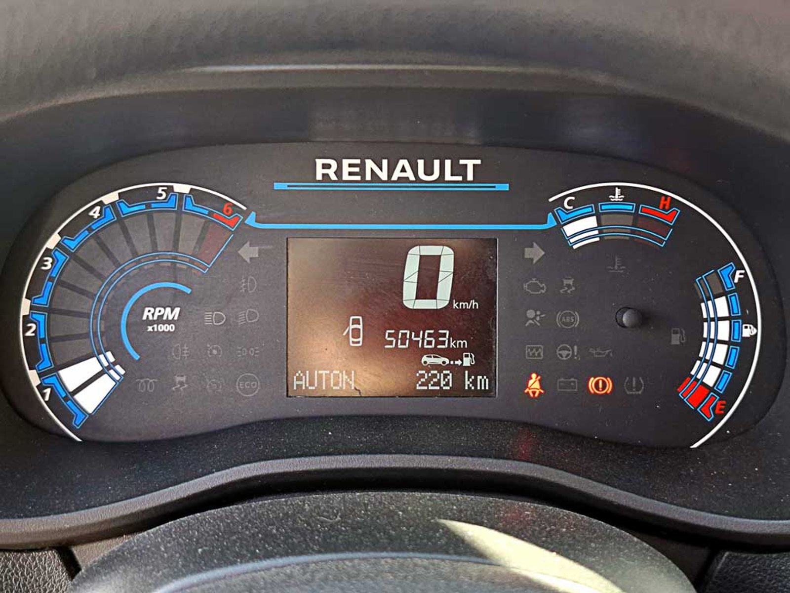 Renault KWID 1.0 HB ZEN MT 2024 - Imagen 11 de 19