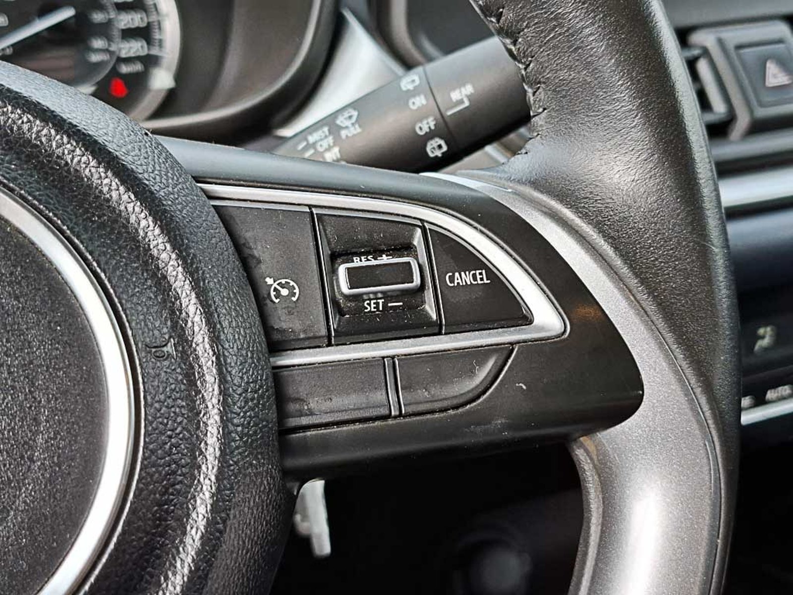 SUZUKI BALENO (IN) 1.5 GLS MT 2024 - Imagen 17 de 19