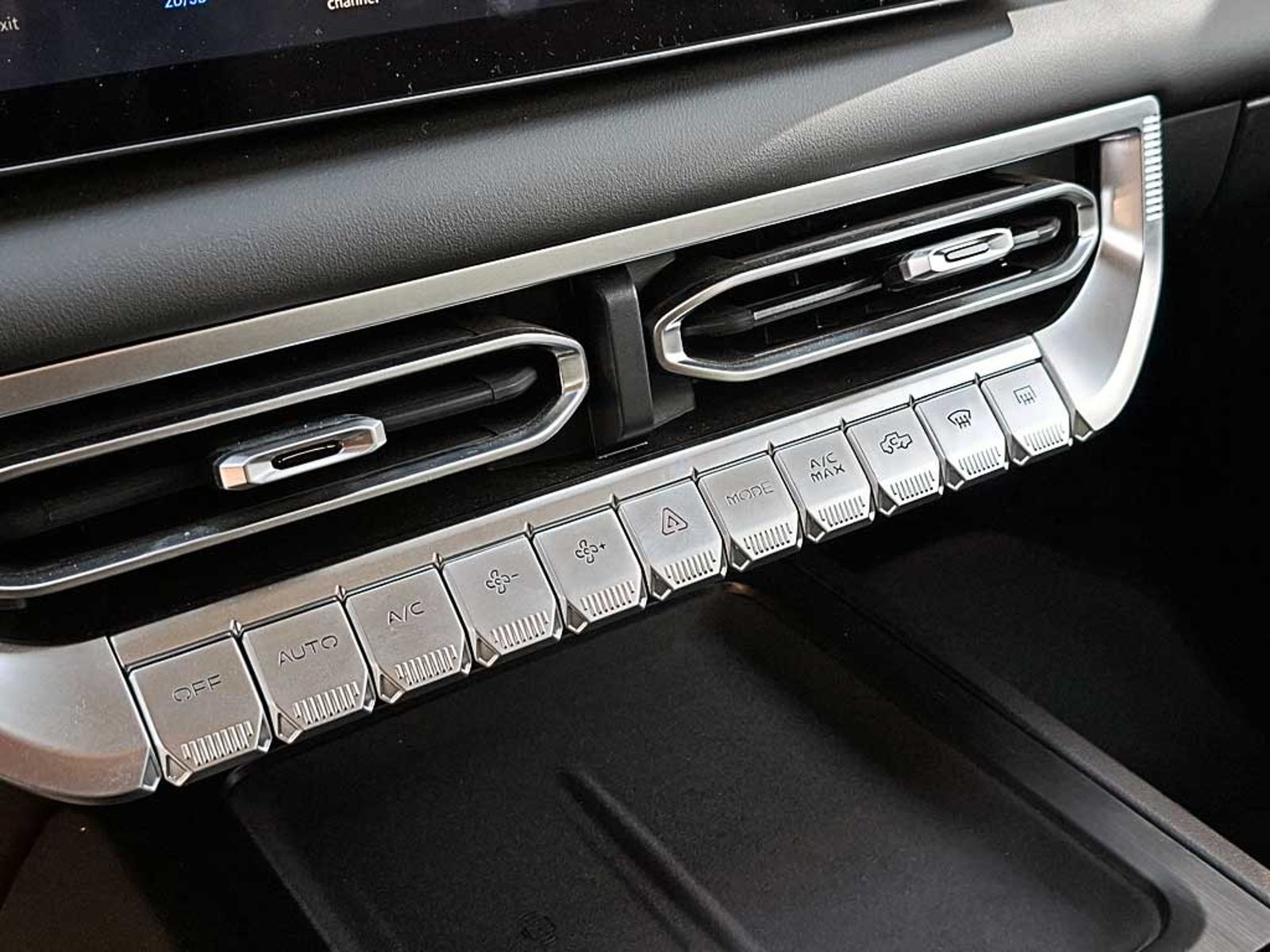 DFSK Z9 (IN) 2.3 T AT 4X4 2026 - Imagen 20 de 20