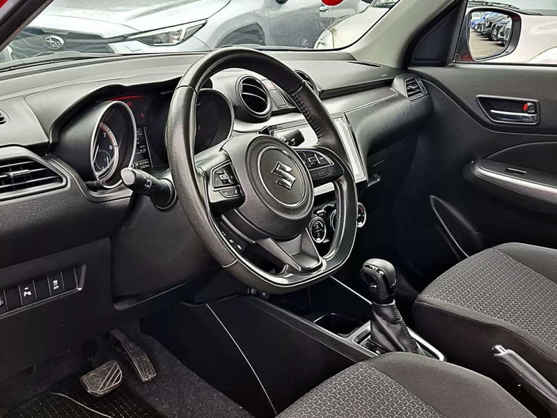 Suzuki SWIFT GLX HB 1.2 AT 2024 - Imagen 12 de 19
