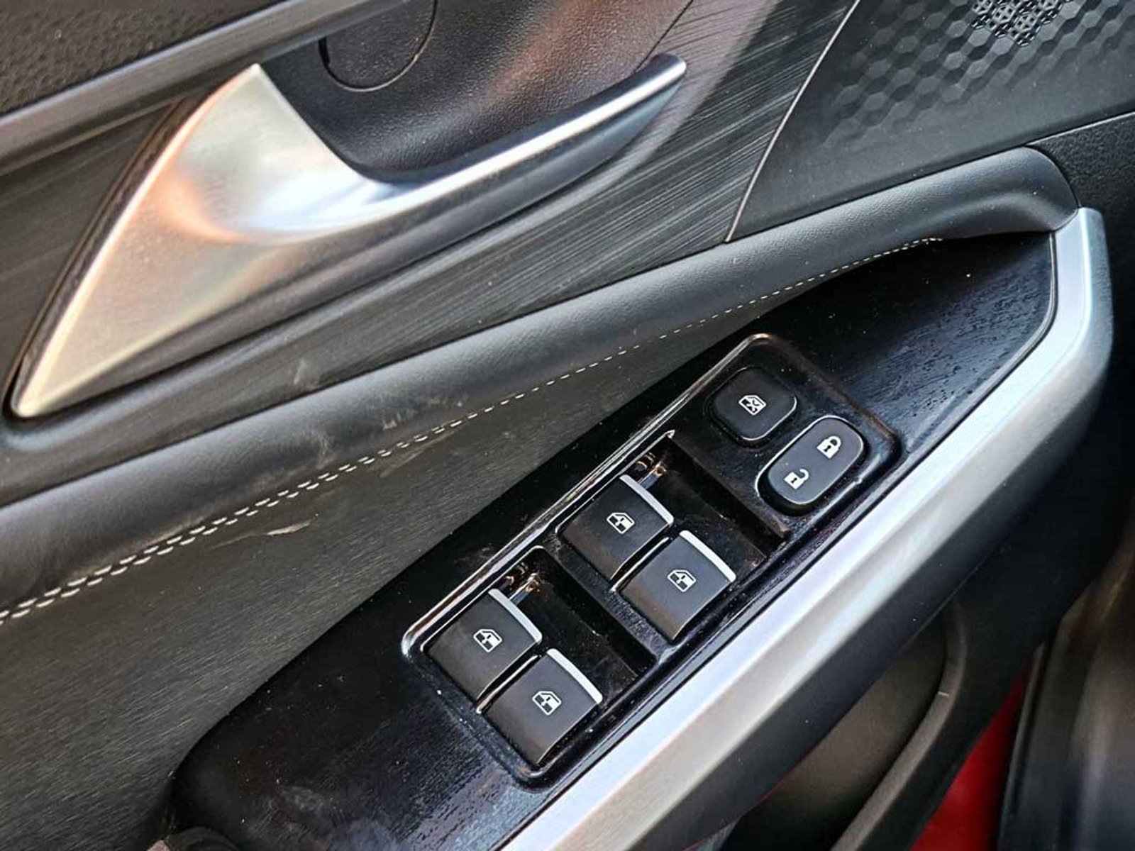 JAC JS8 1.5 LUXURY SE DCT AT 2024 - Imagen 18 de 18