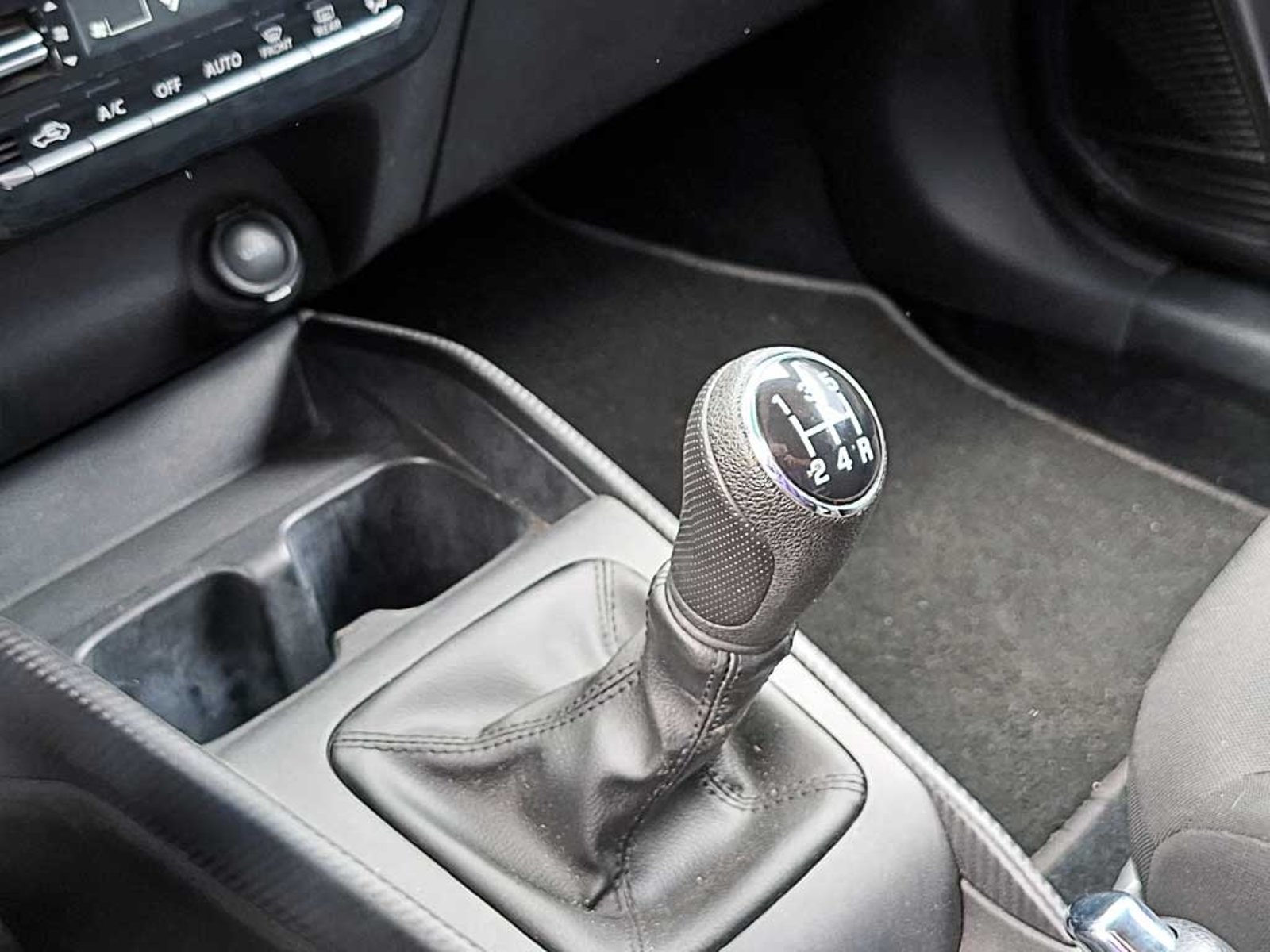 SUZUKI BALENO (IN) 1.5 GLS 2024 - Imagen 19 de 19
