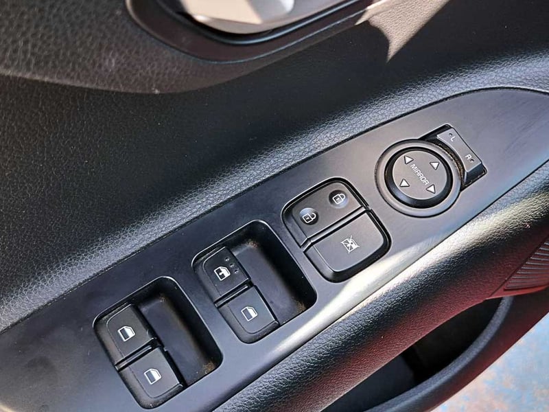 Kia RIO 5 1.4 LX AC MT 2021 - Imagen 20 de 20