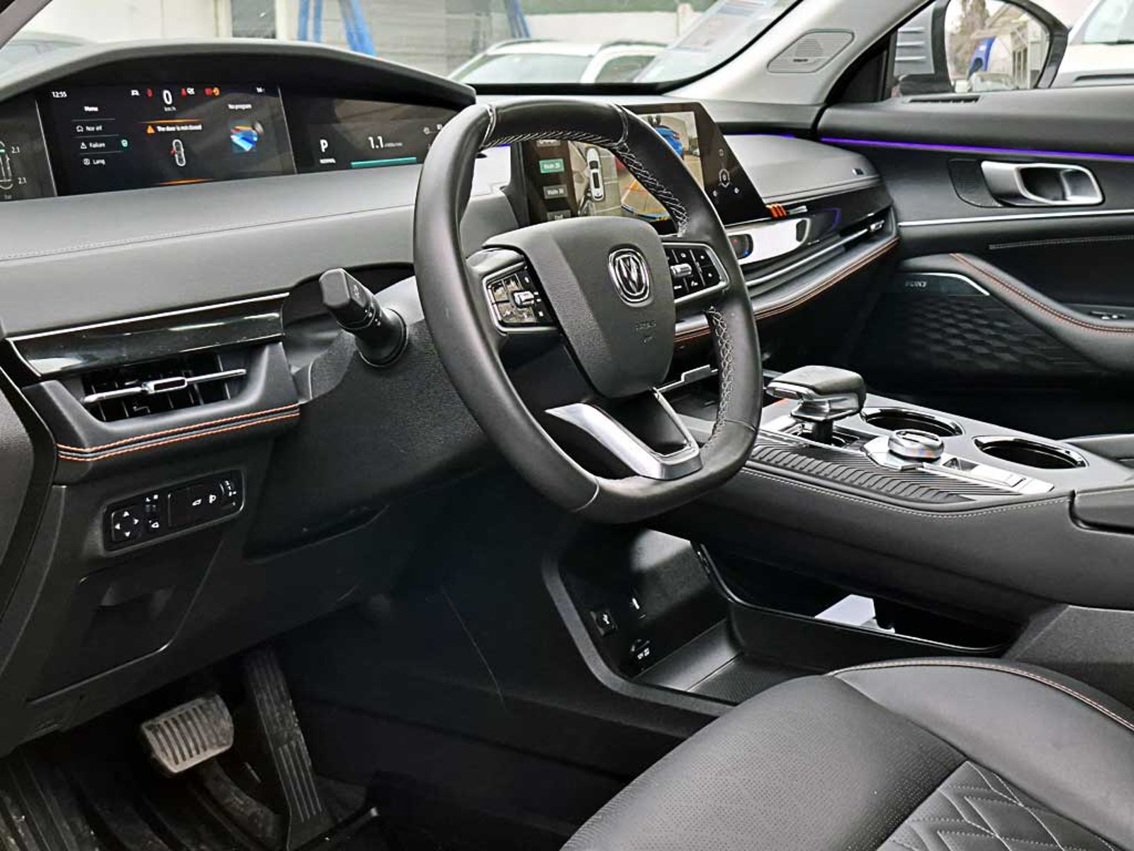 Changan UNI-K (IN) 2.0 T ELITE AT 2025 - Imagen 12 de 20