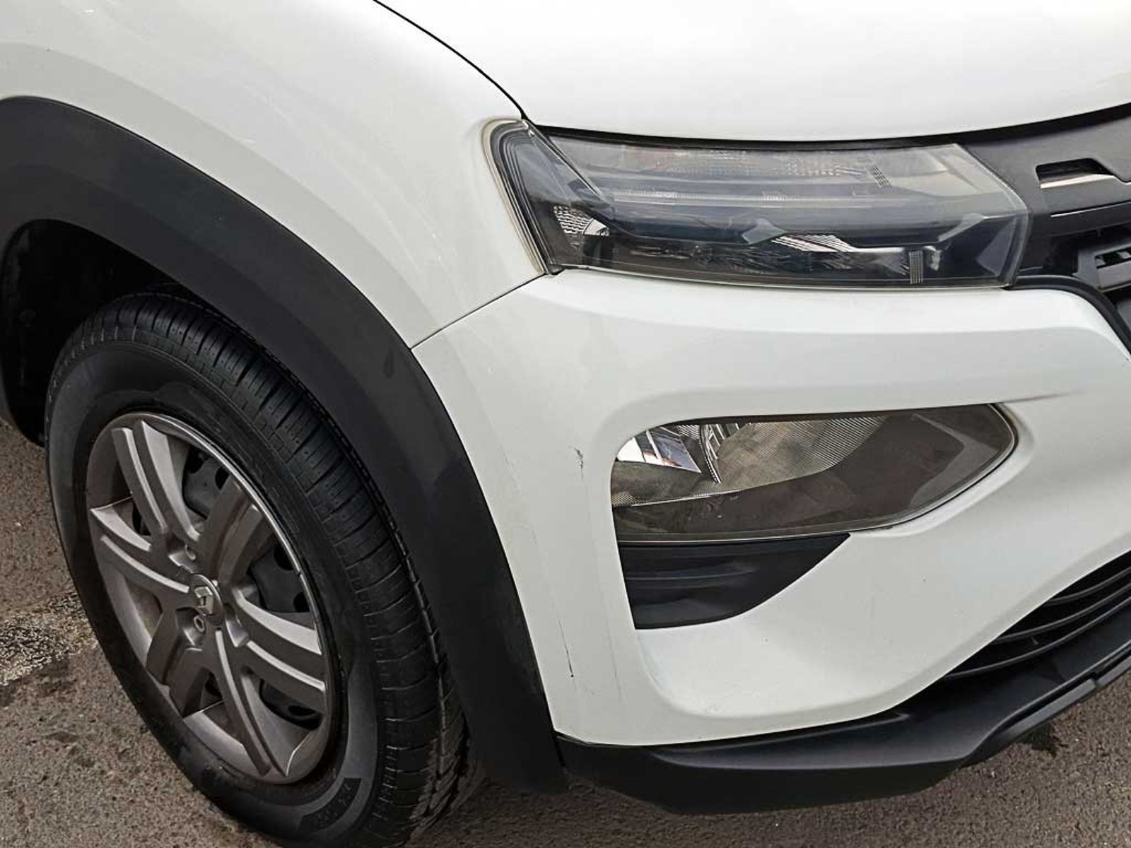 RENAULT KWID (IN) 1.0 HB INTENS MT 2024 - Imagen 7 de 17