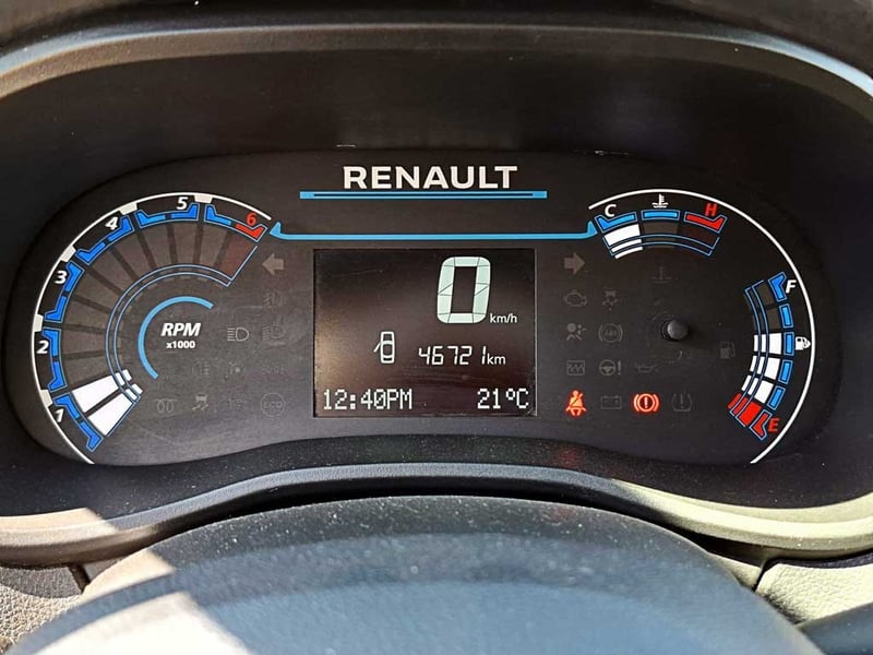 Renault KWID 1.0 HB INTENS MT 2024 - Imagen 11 de 19