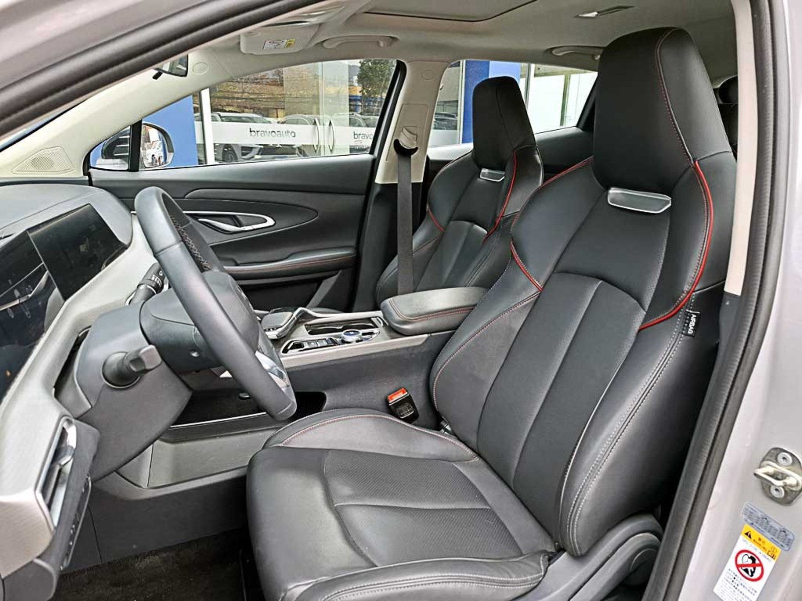 Changan UNI-T 1.5 LUXURY AT 2024 - Imagen 12 de 19