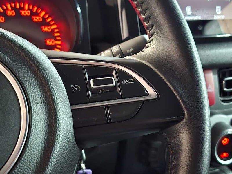 Suzuki JIMNY 1.5 GLX MT 4X4 2024 - Imagen 18 de 20
