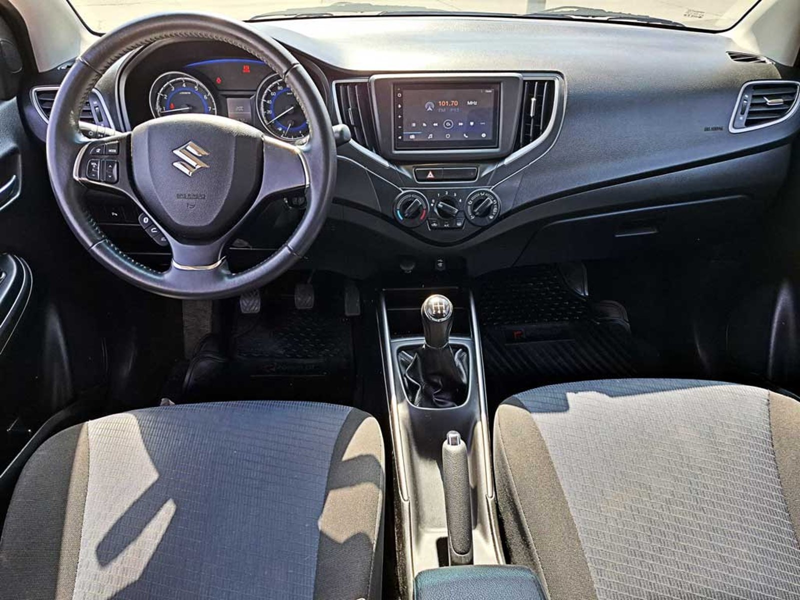 Suzuki BALENO 1.4 GL MT 2022 - Imagen 13 de 20