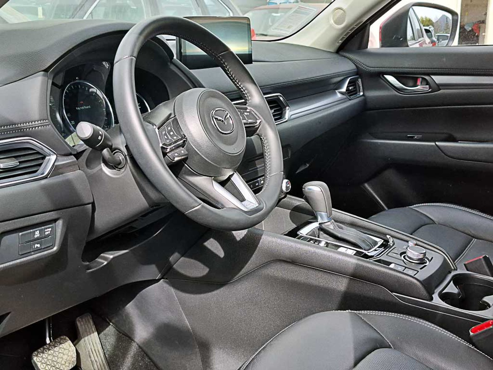 Mazda CX-5 (IN) 2.0 CORE PLUS AT 4X4 2025 - Imagen 13 de 20
