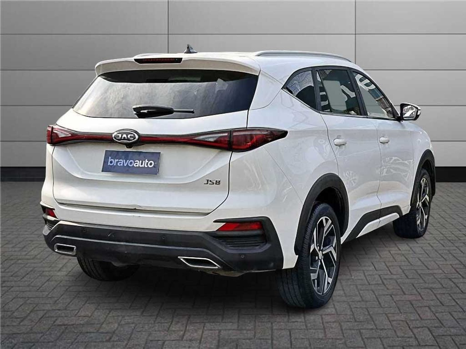 JAC JS8 (IN) 1.5 LUXURY SE DCT AT 2024 - Imagen 4 de 20