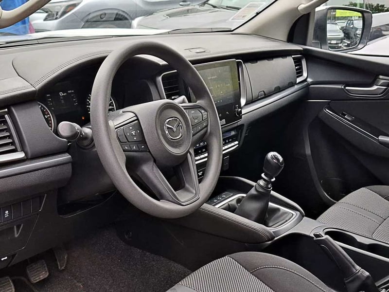 Mazda BT-50 3.0 CORE MT 4X4 DIESEL 2026 - Imagen 14 de 20
