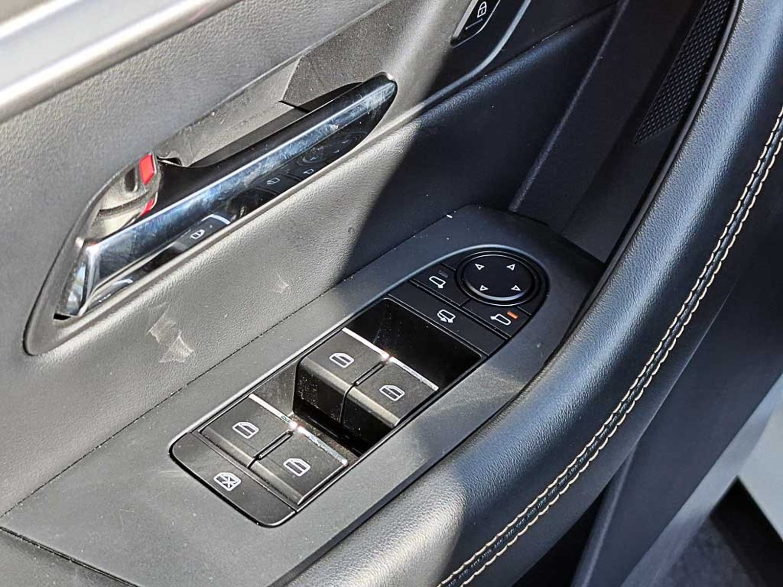 MAZDA CX-60 (IN) 3.3 PREMIUM SPORT AT 4X4 HIBRIDO 2025 - Imagen 12 de 20