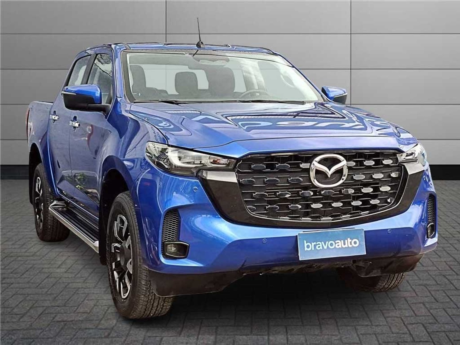 Mazda BT-50 3.0 DC HIGH AT 4X4 DIESEL 2025 - Foto 5 de 20
