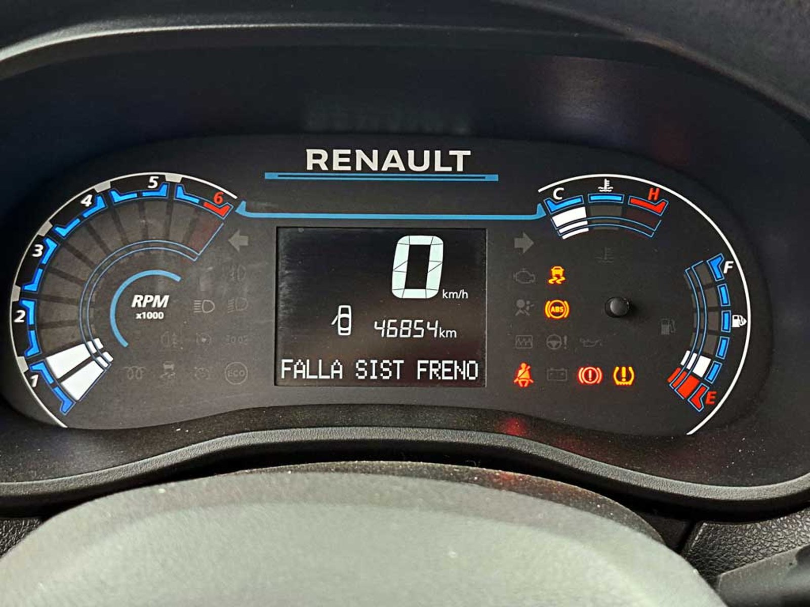 Renault KWID 1.0 HB ZEN MT 2024 - Imagen 10 de 17