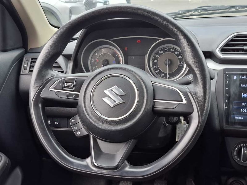 Suzuki DZIRE 1.2 GL SPORT MT 2024 - Imagen 15 de 20