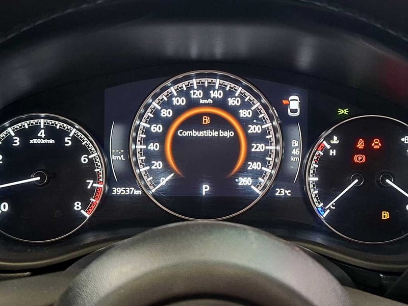 Mazda CX-30 2.0 CORE AT 2024 - Imagen 18 de 20