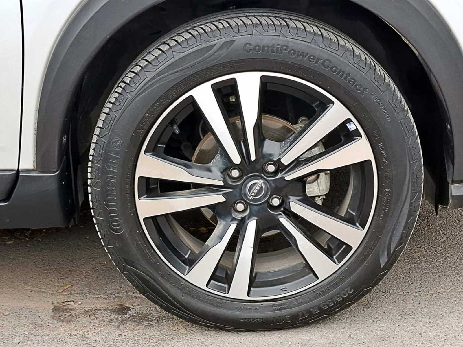 Nissan KICKS 1.6 SENSE MT 2023 - Imagen 8 de 20