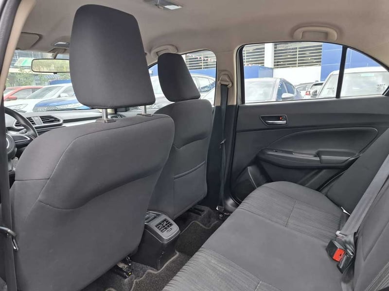 Suzuki DZIRE 1.2 GL SPORT MT 2024 - Imagen 13 de 20