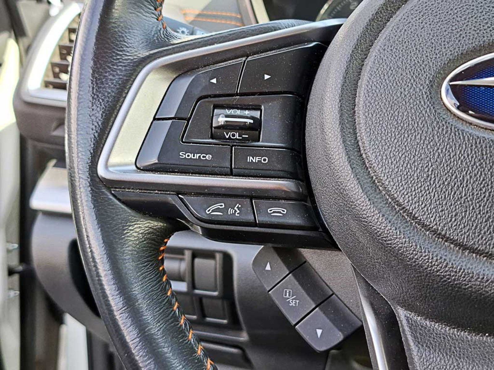 Subaru XV 2.0 AWD DYNAMIC EYESIGHT AT 4X4 2022 - Imagen 17 de 20