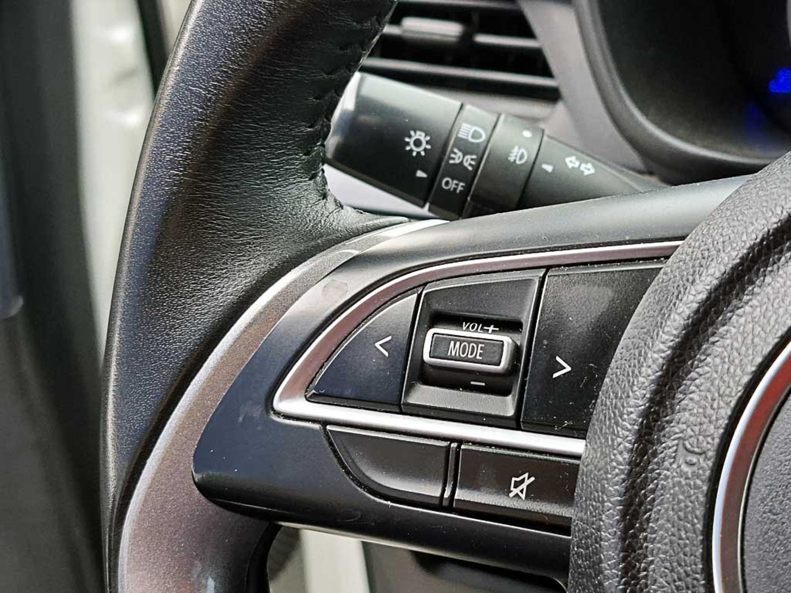 SUZUKI BALENO (IN) 1.5 GLS 2024 - Imagen 15 de 19