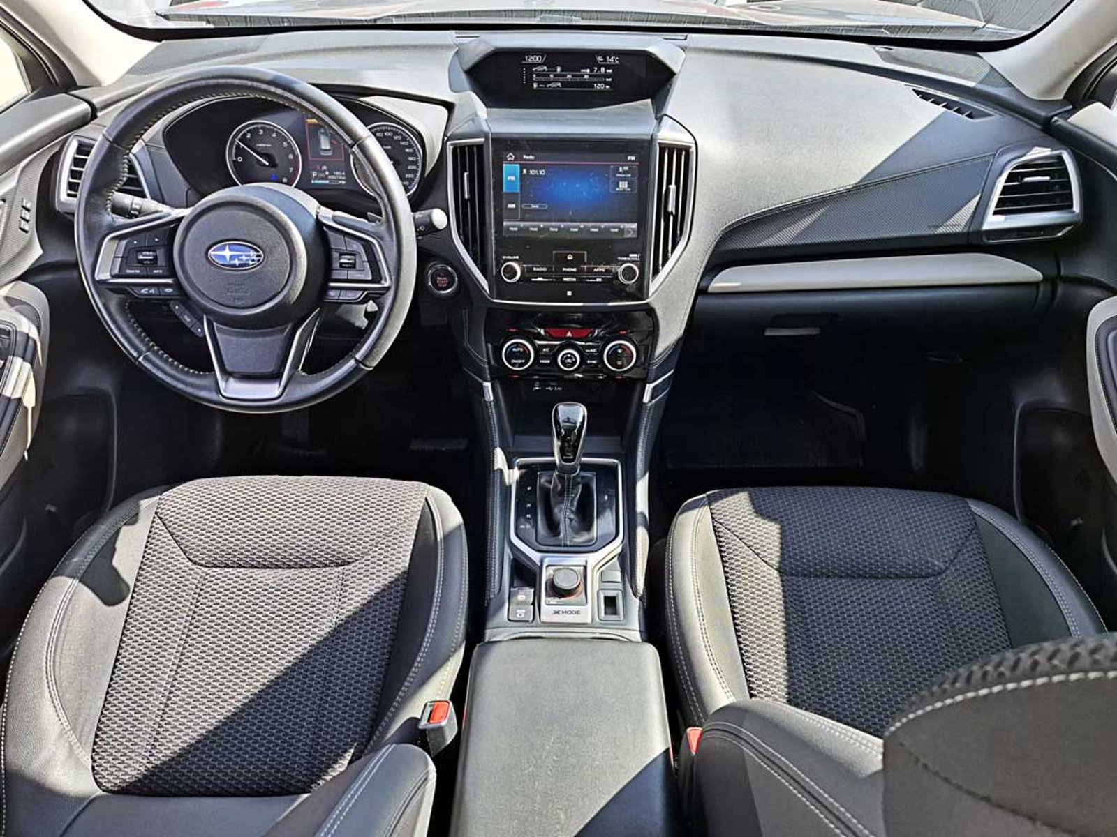 Subaru FORESTER 2.0i AWD CVT XS 2024 - Imagen 13 de 20