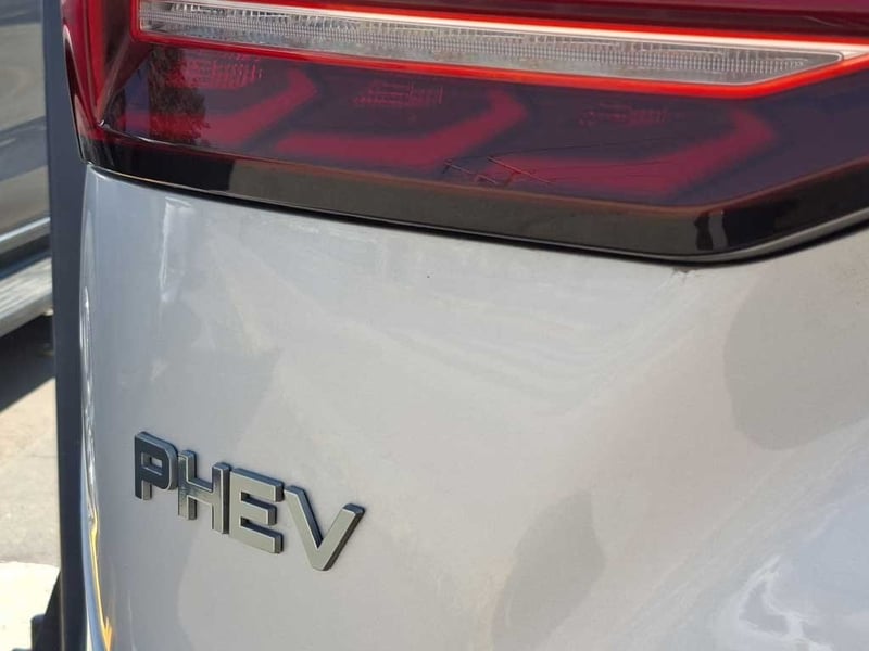 DFSK 600 PHEV 1.5 ELITE AT HIBRIDO 2025 - Imagen 13 de 17