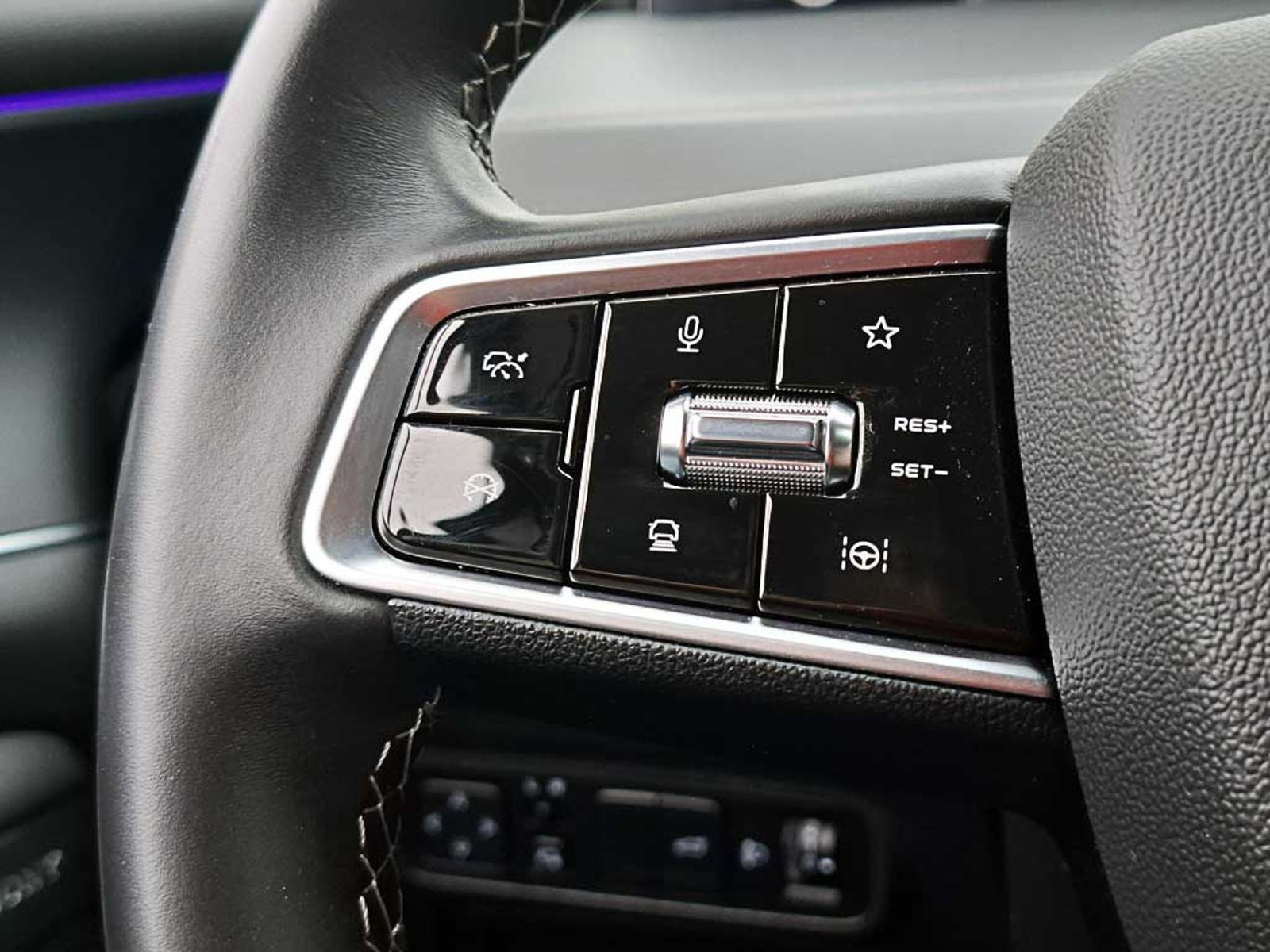 Changan UNI-K (IN) 2.0 T ELITE AT 2025 - Imagen 15 de 20
