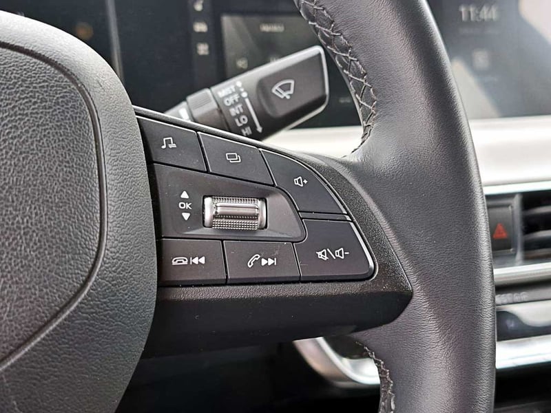 Changan UNI-T 1.5 LUXURY AT 2024 - Imagen 16 de 19