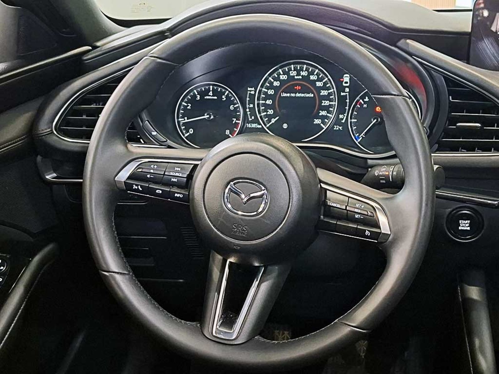 MAZDA 3 SPORT (IN) 2.0 SPORT CORE MT 2025 - Imagen 14 de 20