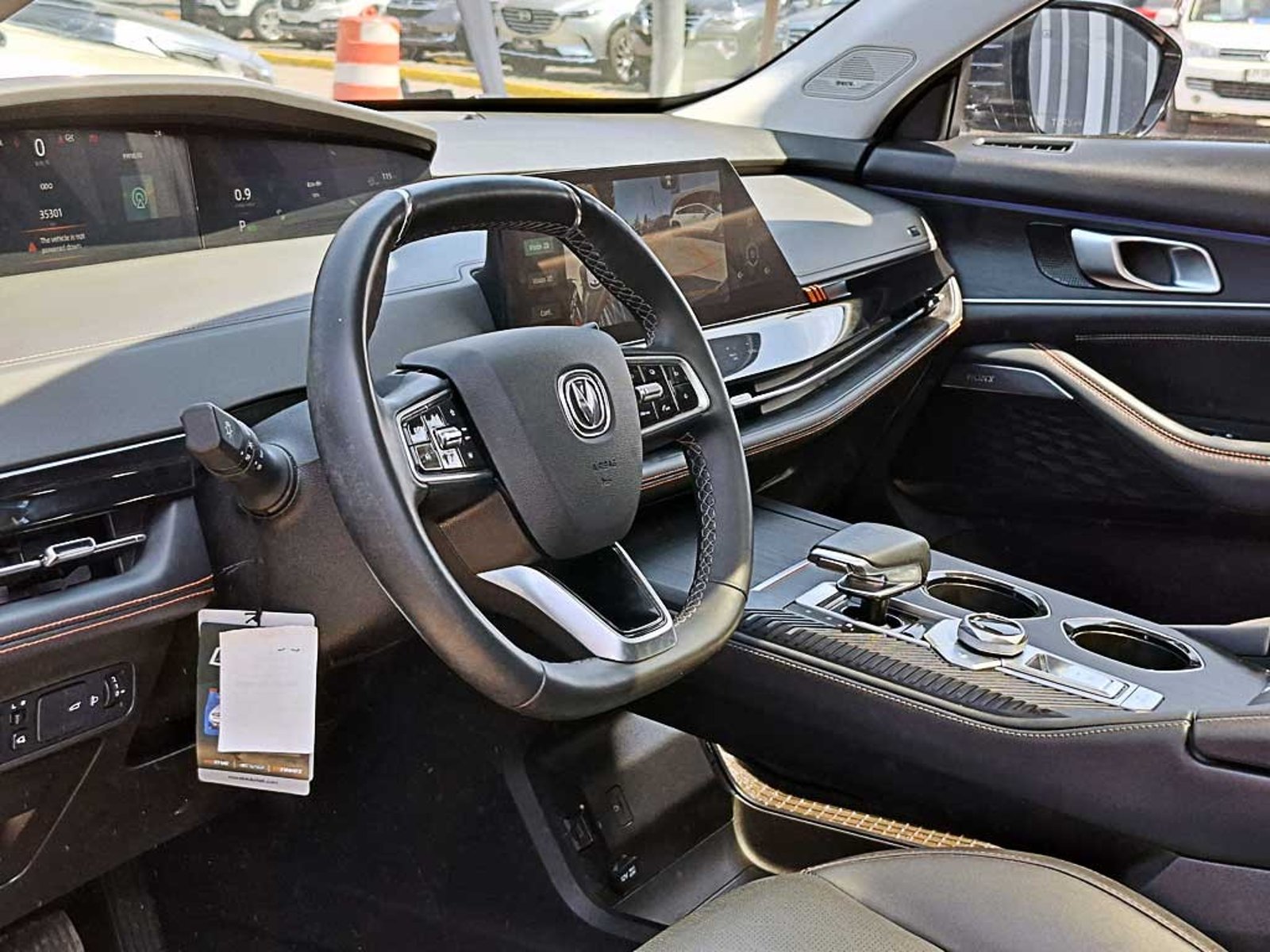 CHANGAN UNI-K 2.0 T ELITE AT 2024 - Imagen 14 de 20