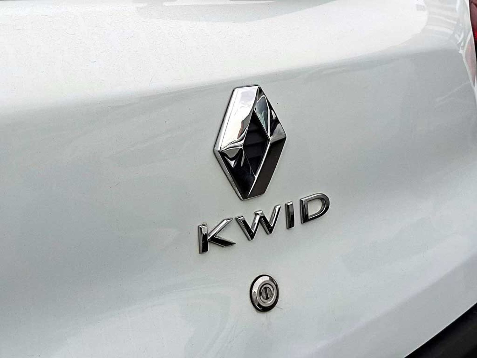 Renault KWID 1.0 HB ZEN MT 2024 - Imagen 9 de 19