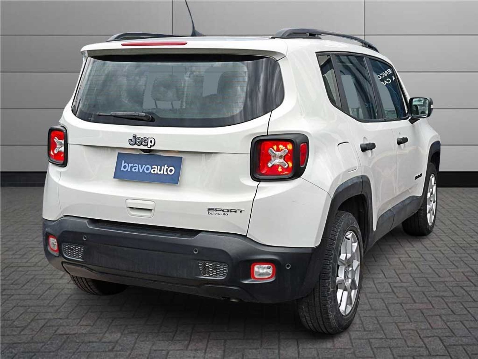 Jeep RENEGADE 1.8 SPORT LX MT 2022 - Imagen 4 de 20