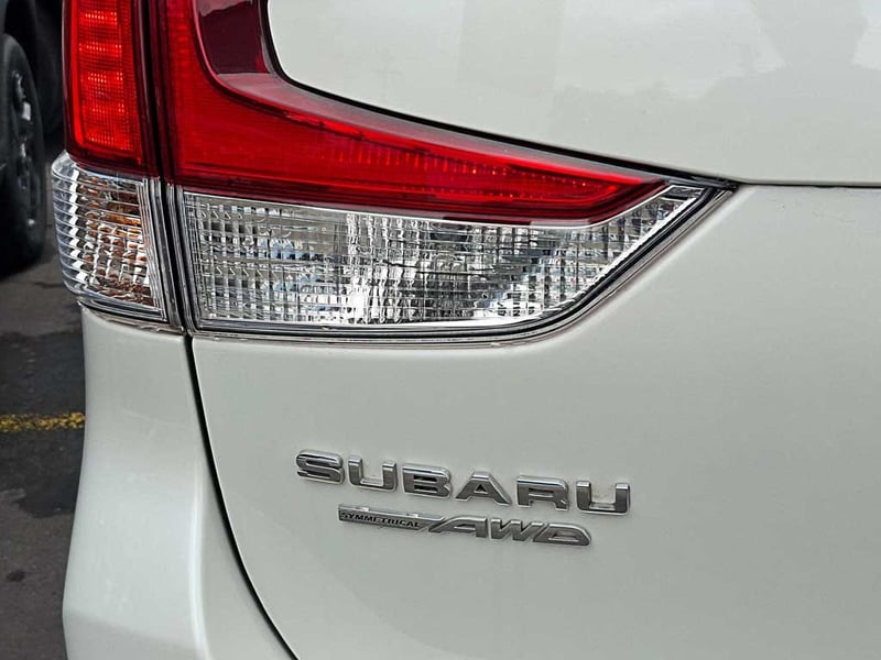 Subaru FORESTER 2.5 DYNAMIC EYESIGHT AT 4X4 2025 - Imagen 9 de 20