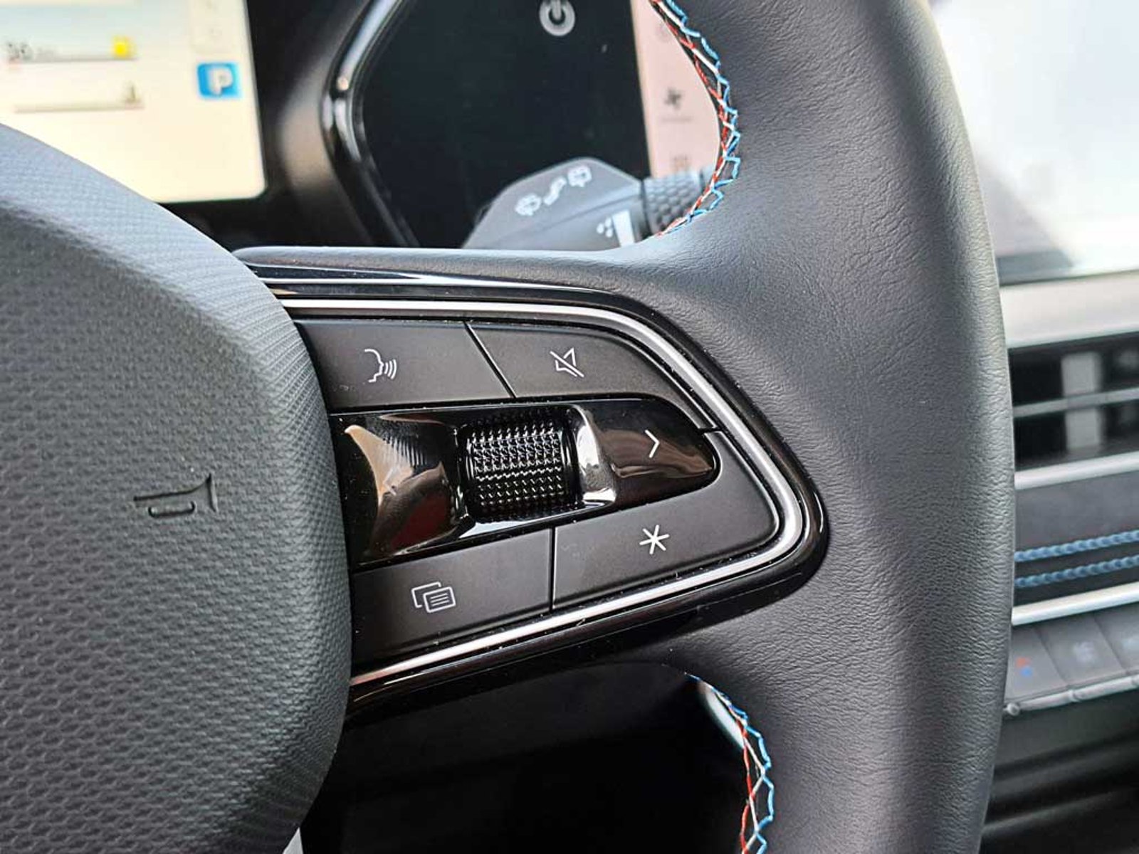Renault KOLEOS 1.5 T TECHNO AT HIBRIDO 2026 - Imagen 19 de 20