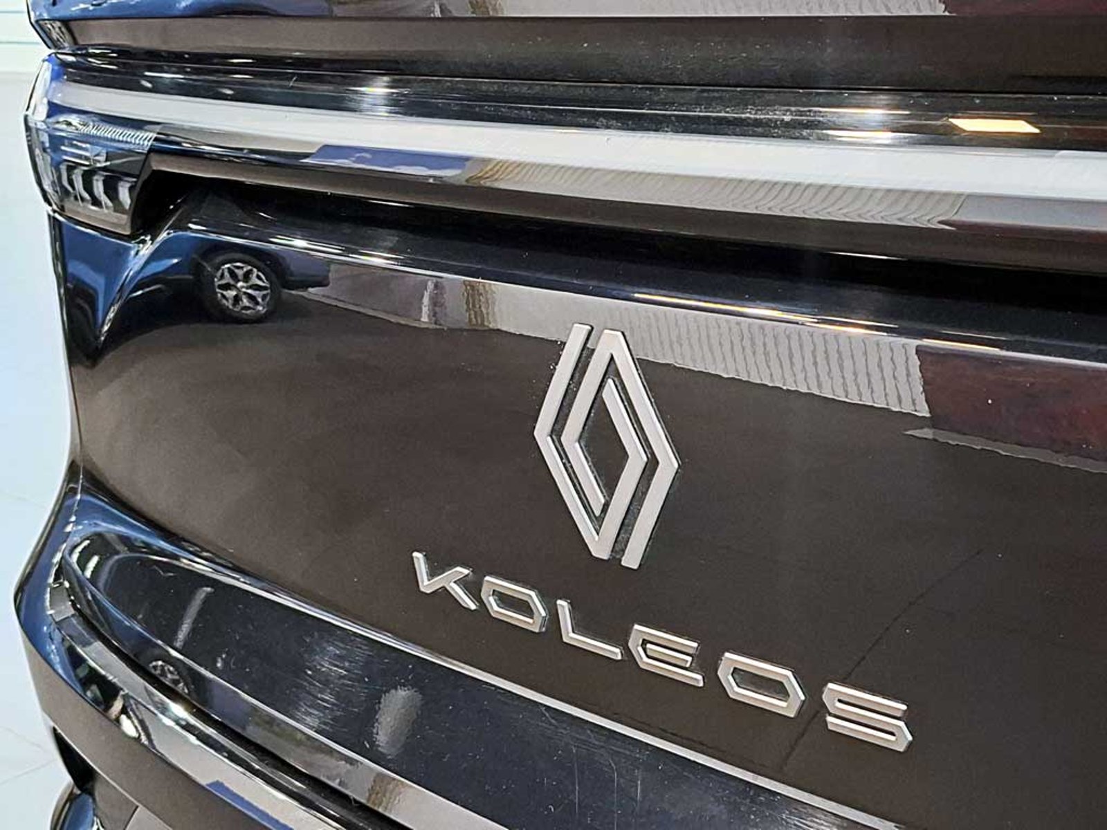 Renault KOLEOS 1.5 T ESPIRIT ALPINE AT 4X4 HIBRIDO 2026 - Imagen 9 de 20